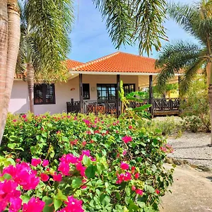 blue-bay-beach-villa-14.comcaribbean.com/